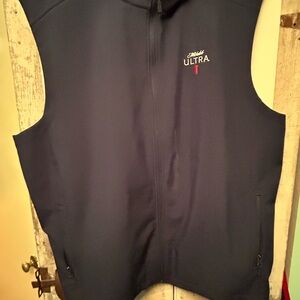 Vest Ultra Brand